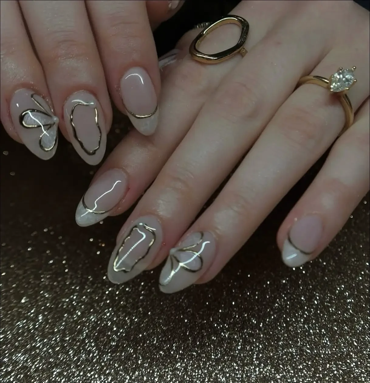 Calling all brides (and bridal parties)! @monarchsalonms serving looks that are aisle-ready and